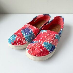 Toms Floral Printed Slip On Shoes